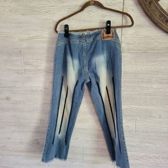 Vintage Y2k YMI Raw Hem Jeans Womens SZ 5 Cropped 2000 Low Rise - Picture 4 of 7